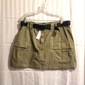 American Eagle skirt.